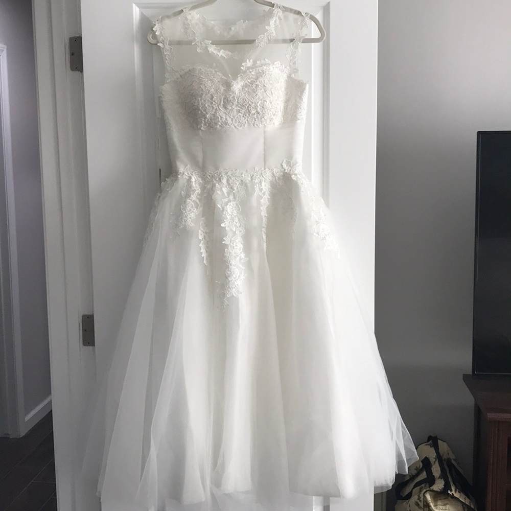 Retro tea length wedding gown lace and tulle